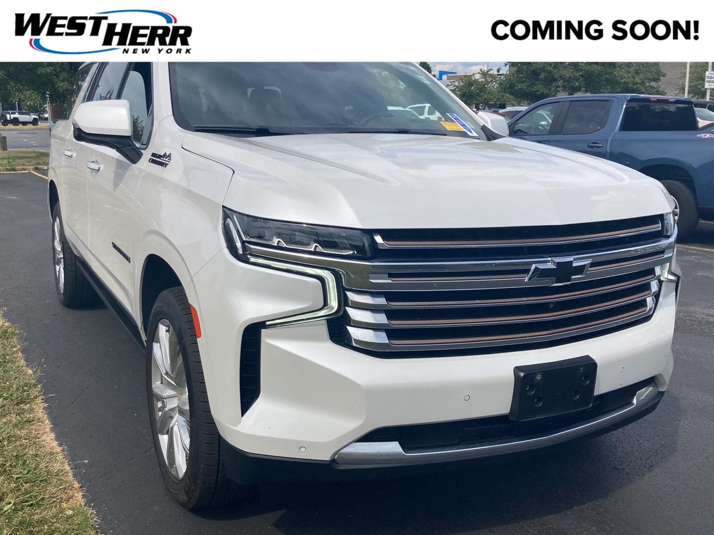 2023 Chevrolet Suburban High Country — photo 1 of 25