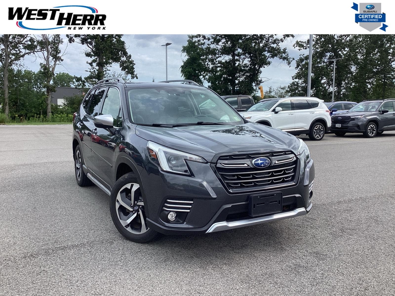 2022 Subaru Forester Touring — photo 1 of 31