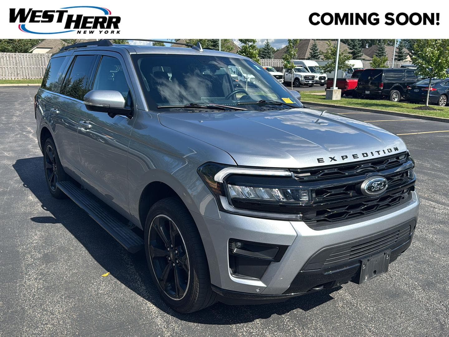 2023 Ford Expedition Limited — photo 1 of 12
