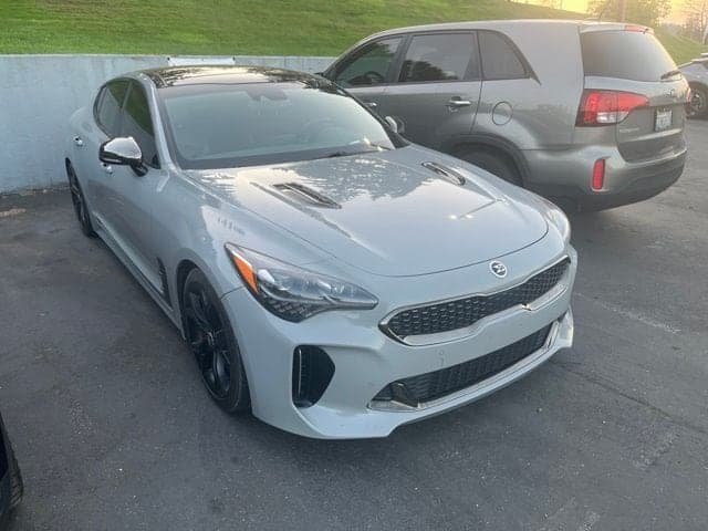 2018 Kia Stinger GT2 — photo 1 of 6