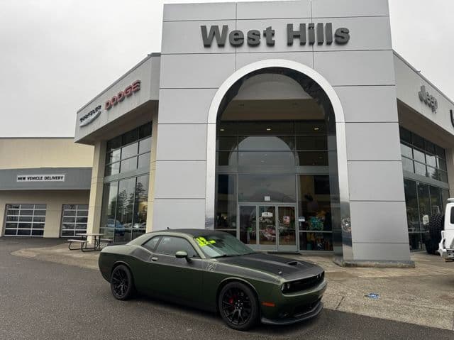 2019 Dodge Challenger R/T — photo 1 of 6