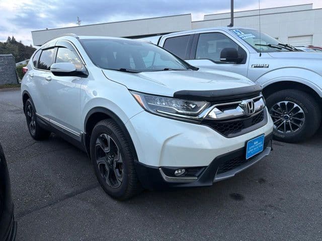 2017 Honda CR-V Touring — photo 1 of 8