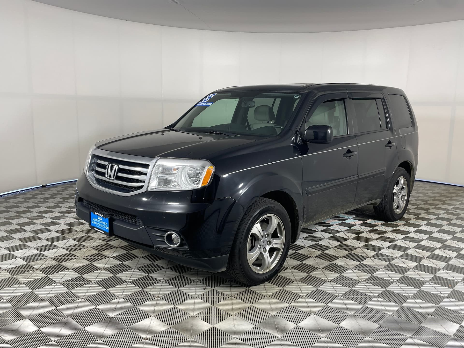 2015 Honda Pilot EX-L — photo 1 of 21