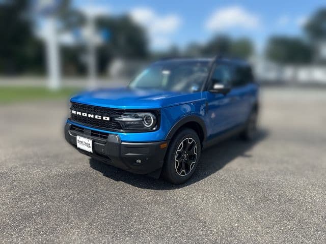 2026 Ford Bronco Sport Outer Banks — photo 1 of 34