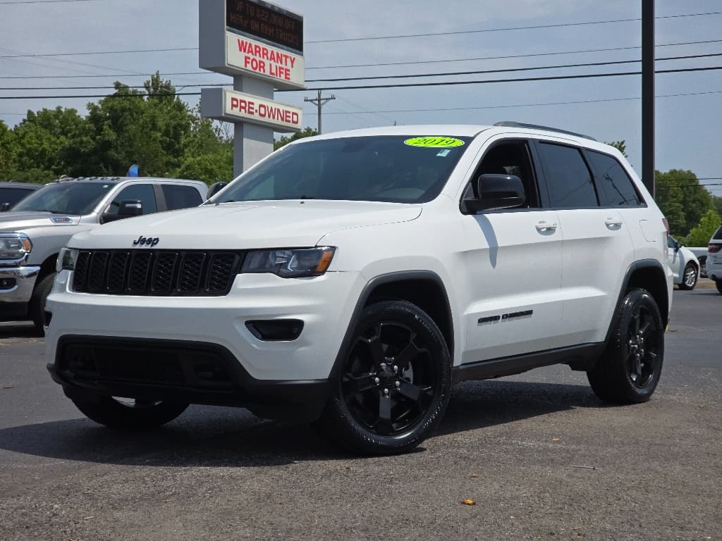 2019 Jeep Grand Cherokee Upland — photo 1 of 33