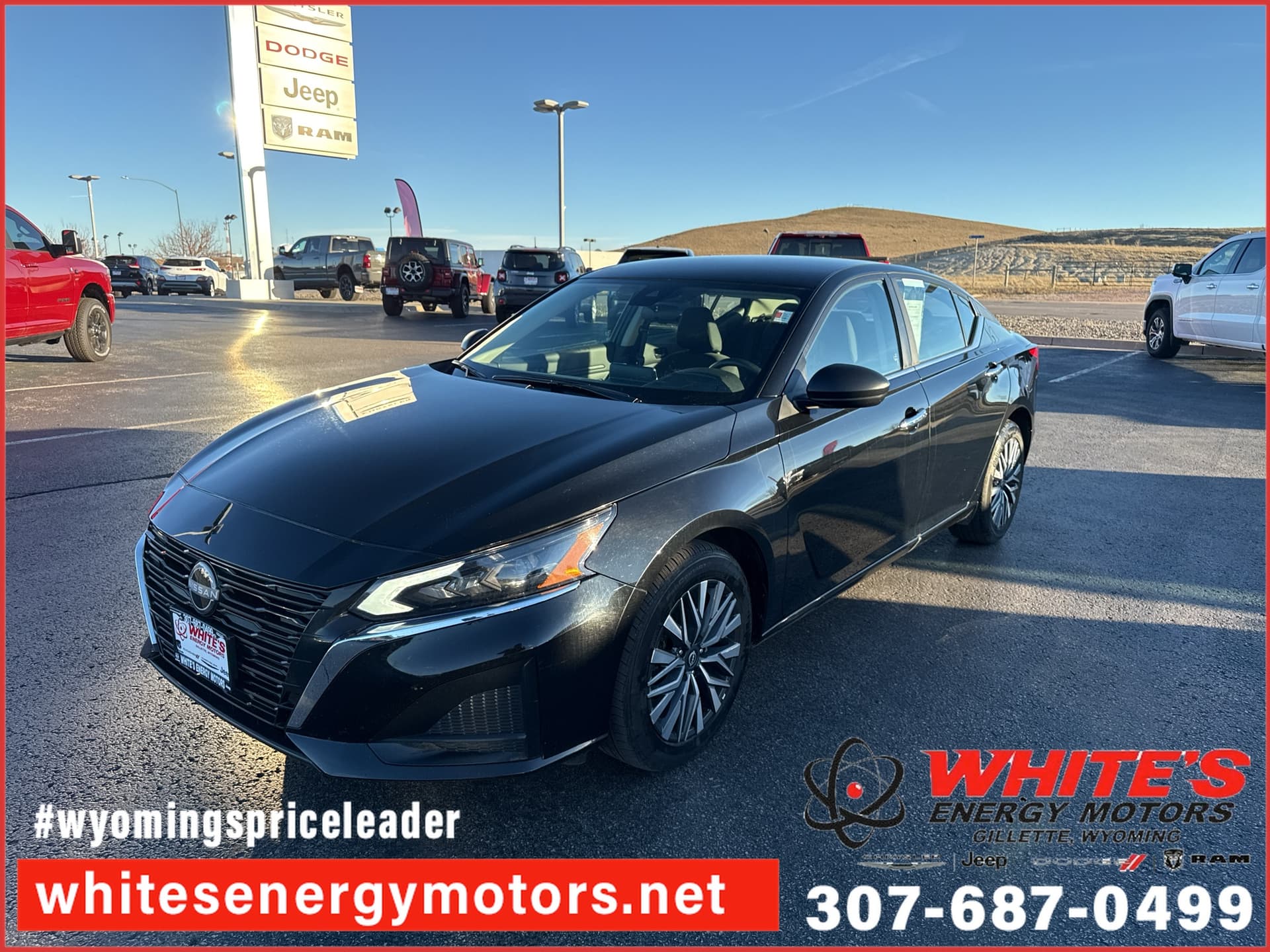 2025 Nissan Altima SV — photo 1 of 17