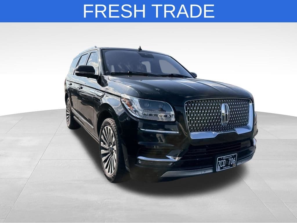 2018 Lincoln Navigator Reserve — photo 1 of 12