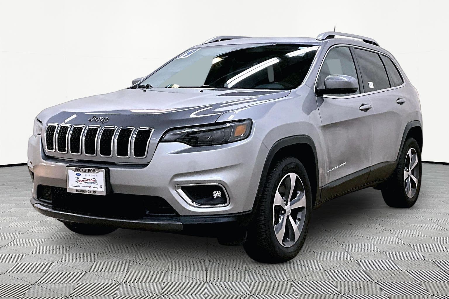 2019 Jeep Cherokee Limited — photo 1 of 33