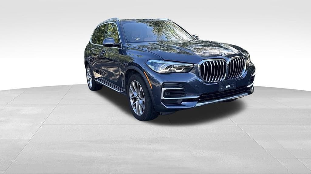2022 BMW X5 xDrive40i — photo 1 of 29