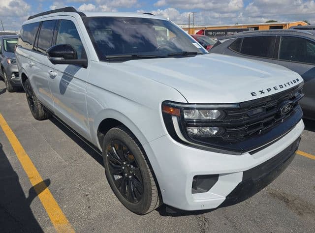 2025 Ford Expedition Max Platinum — photo 1 of 9