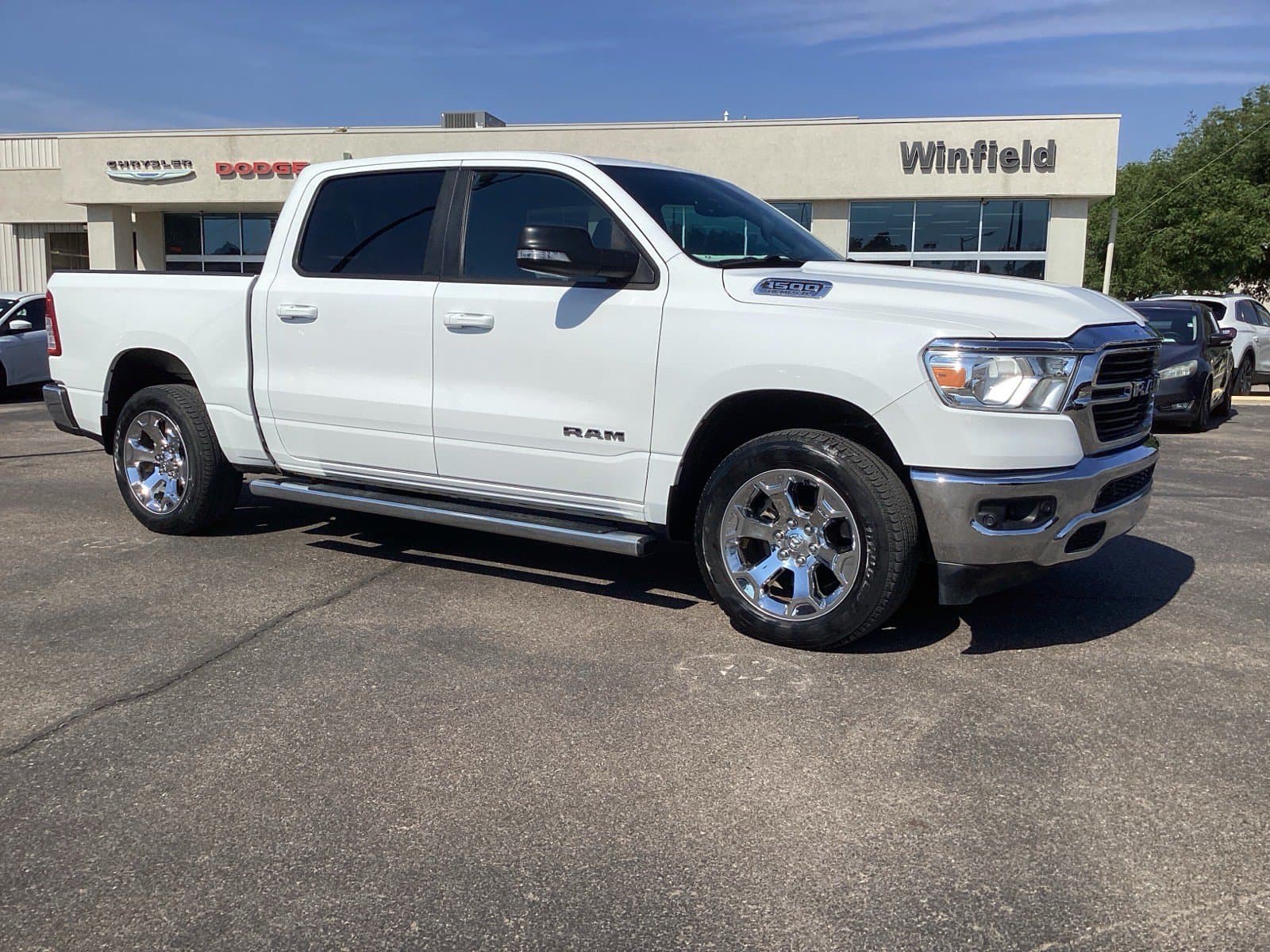2021 RAM 1500 Big Horn/Lone Star — photo 1 of 17