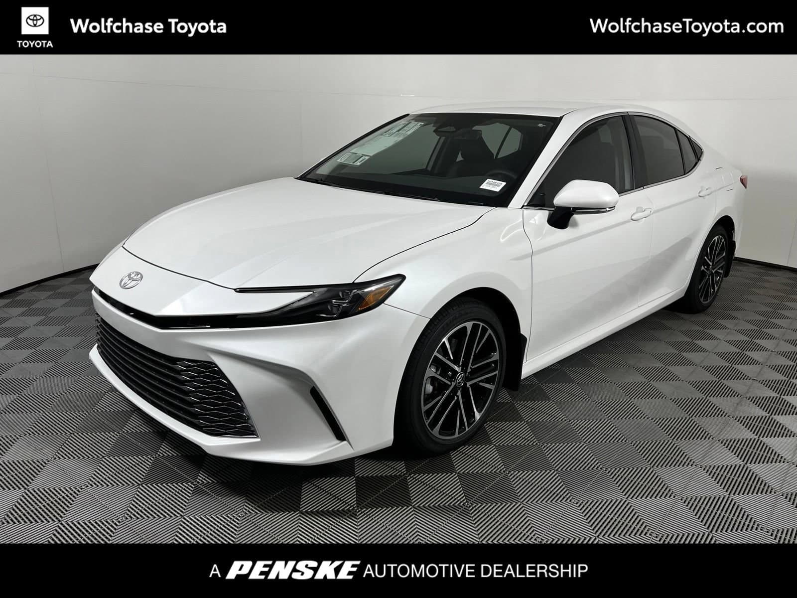 2026 Toyota Camry XLE — photo 1 of 42