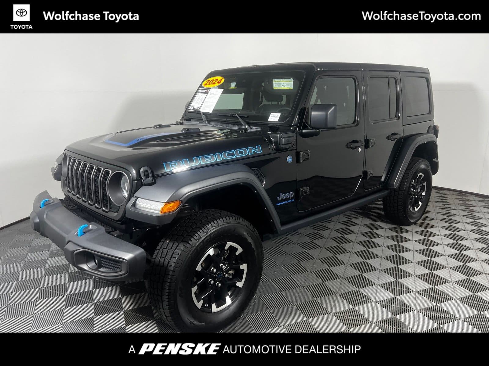 2024 Jeep Wrangler Base — photo 1 of 21