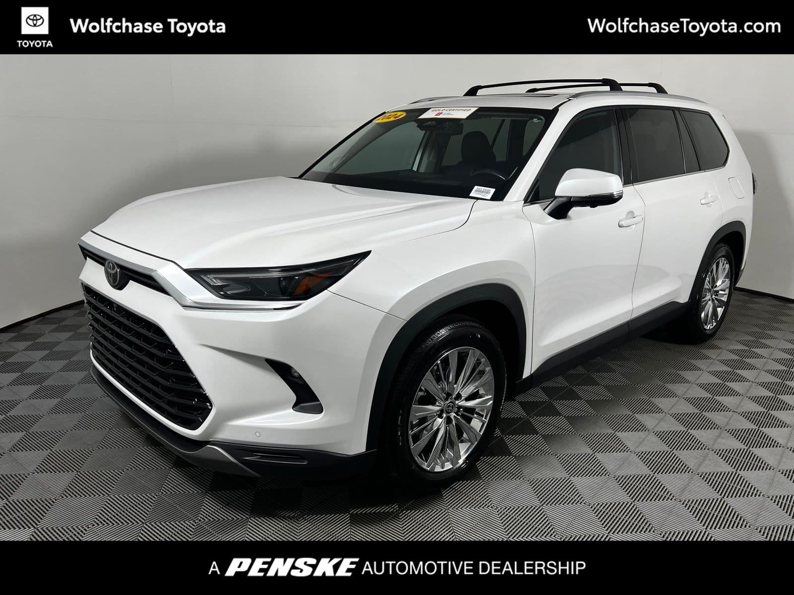 2024 Toyota Grand Highlander Platinum — photo 1 of 32