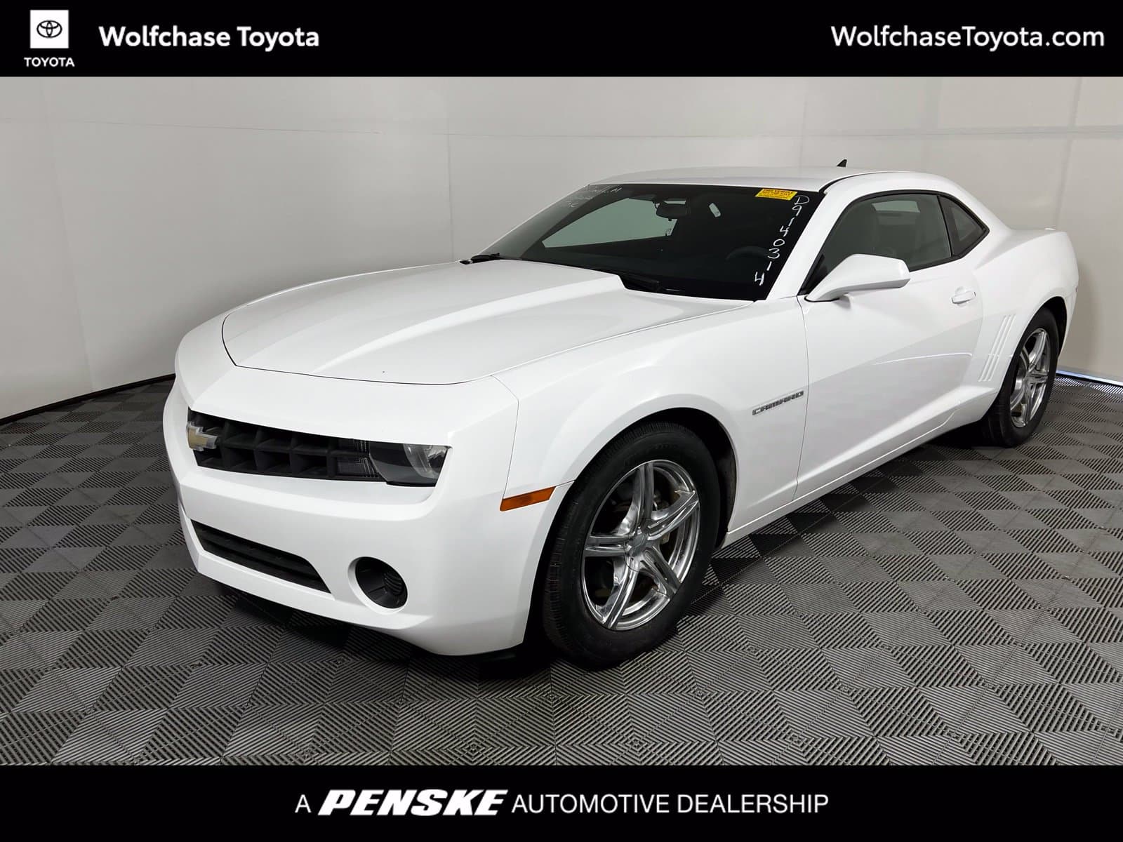 2013 Chevrolet Camaro 2LS — photo 1 of 10
