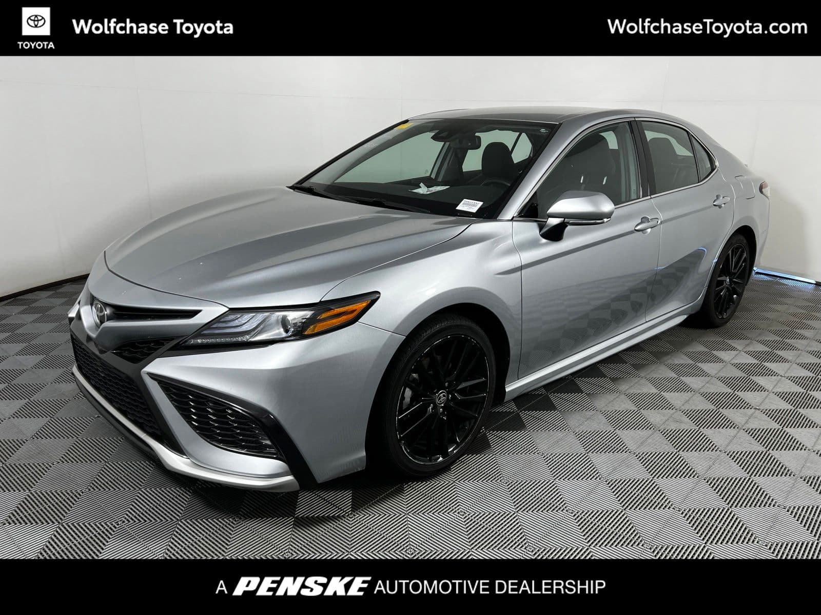 2024 Toyota Camry XSE — photo 1 of 8