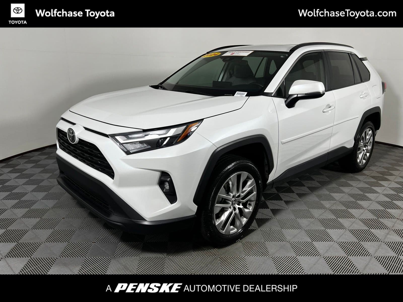 2024 Toyota RAV4 XLE Premium — photo 1 of 29