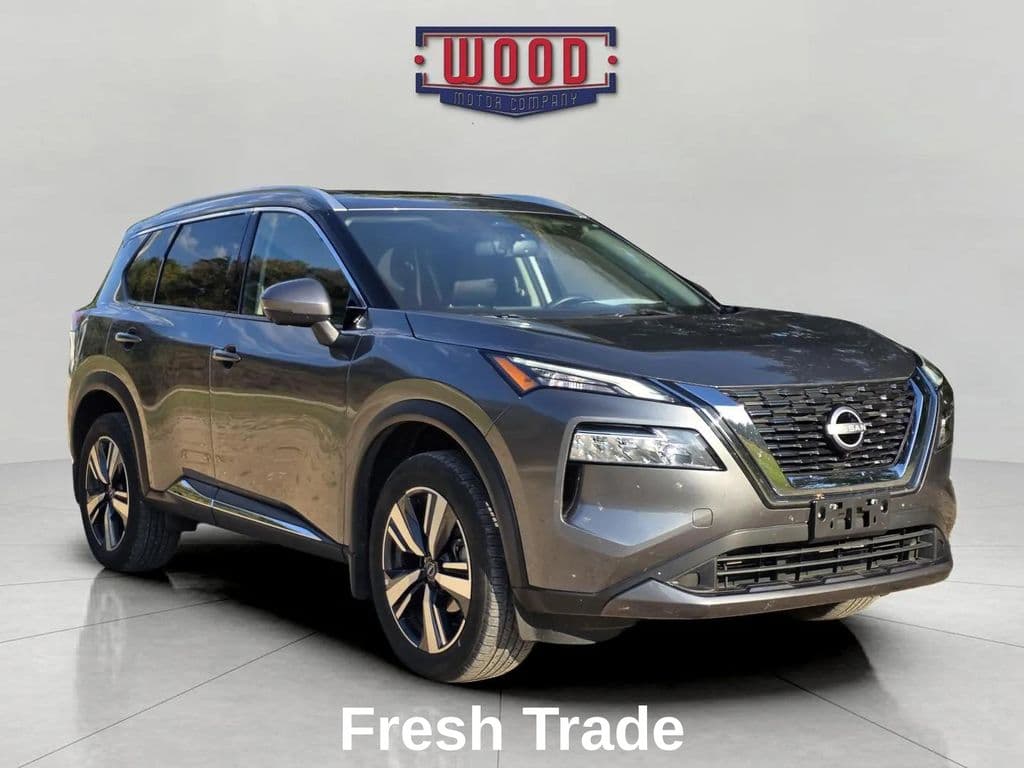 2023 Nissan Rogue SL — photo 1 of 16