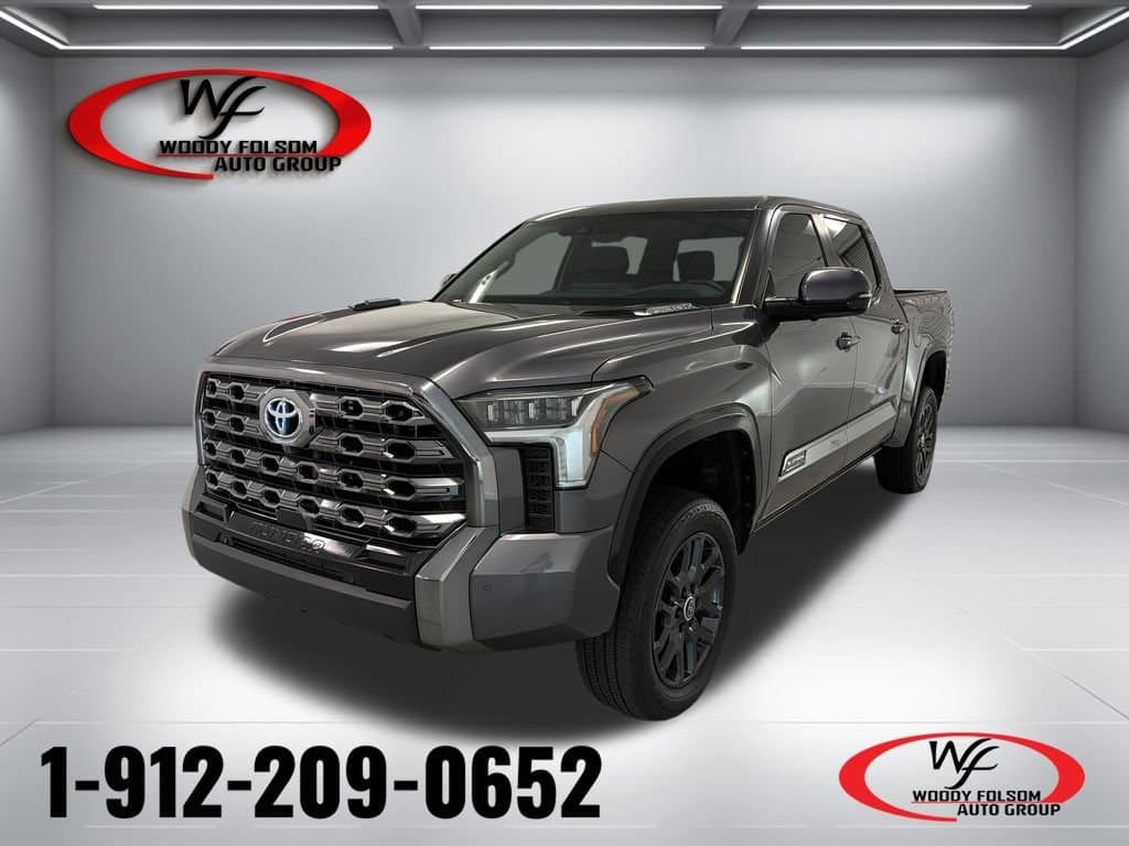 2024 Toyota Tundra 4WD Platinum Hybrid — photo 1 of 17