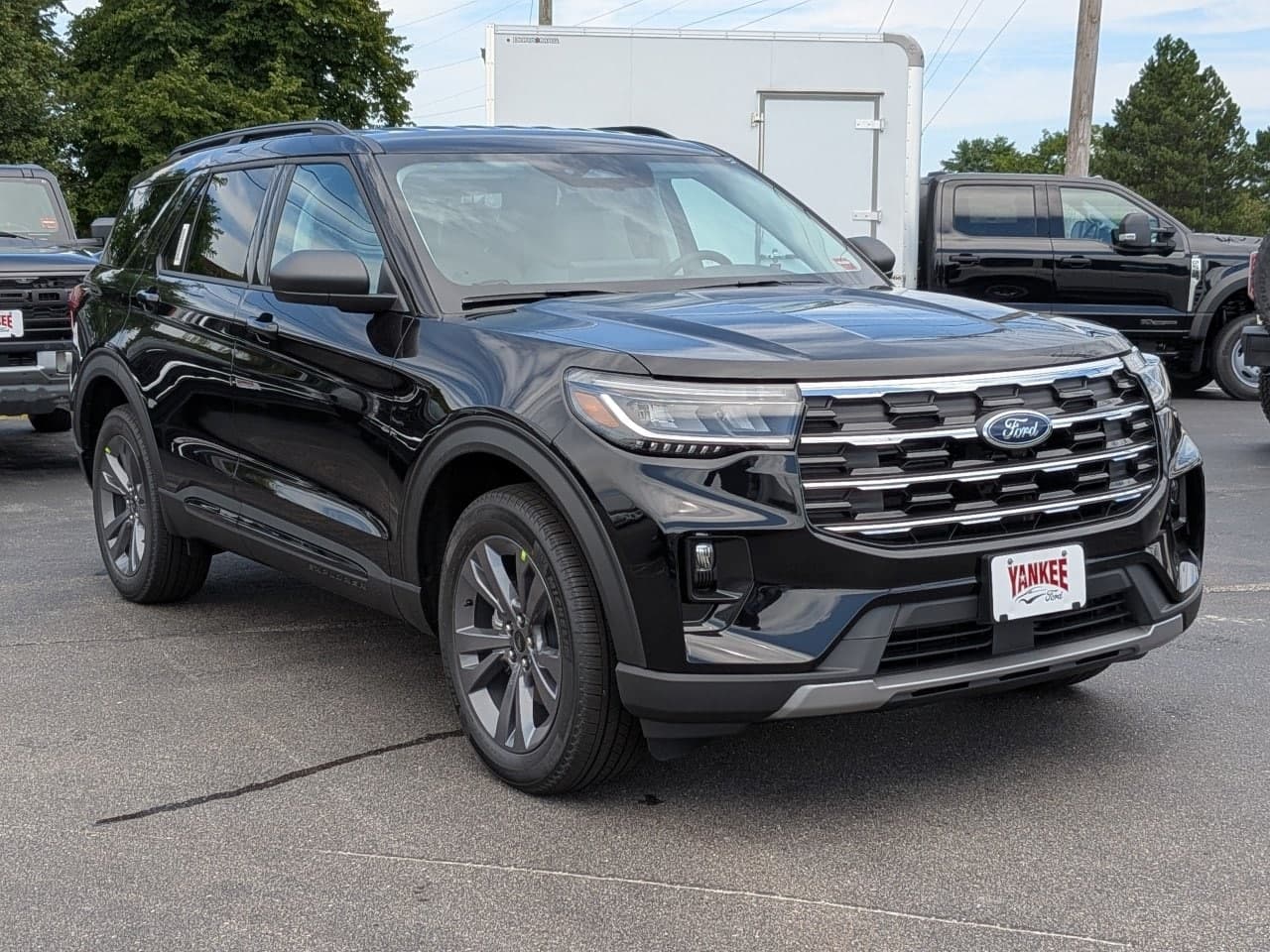 2026 Ford Explorer Active w/200A Pkg — photo 1 of 43