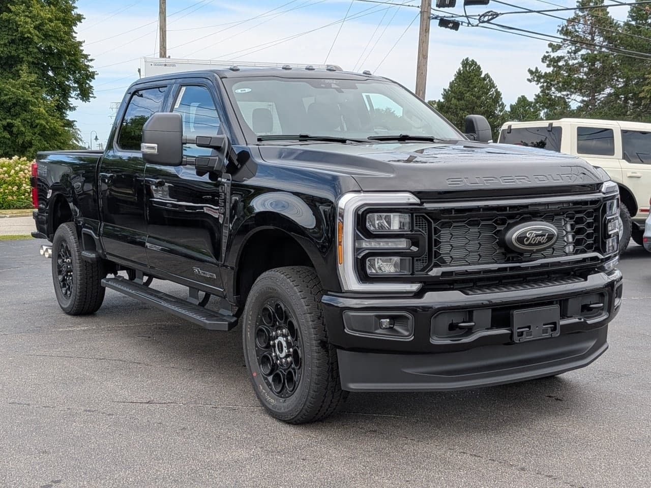 2026 Ford Super Duty F-350 SRW XLT — photo 1 of 41