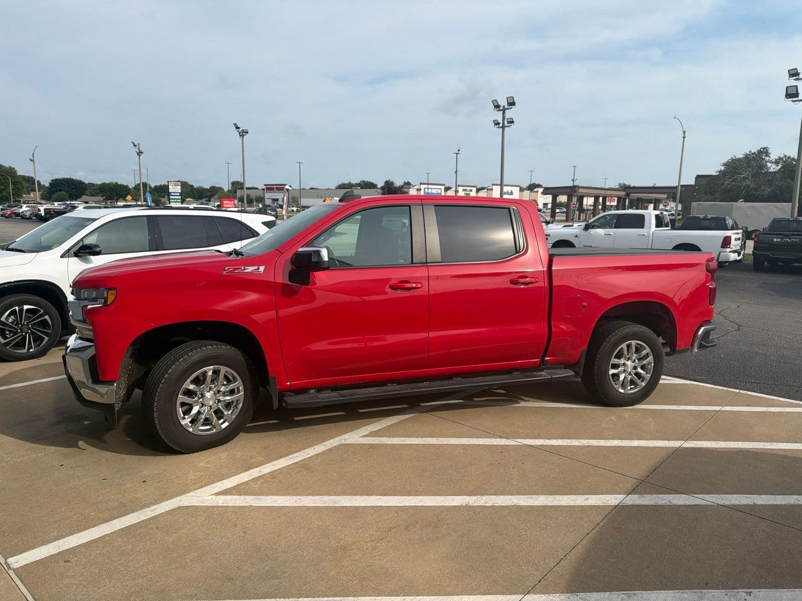 2022 Chevrolet Silverado 1500 LTD LT — photo 1 of 7