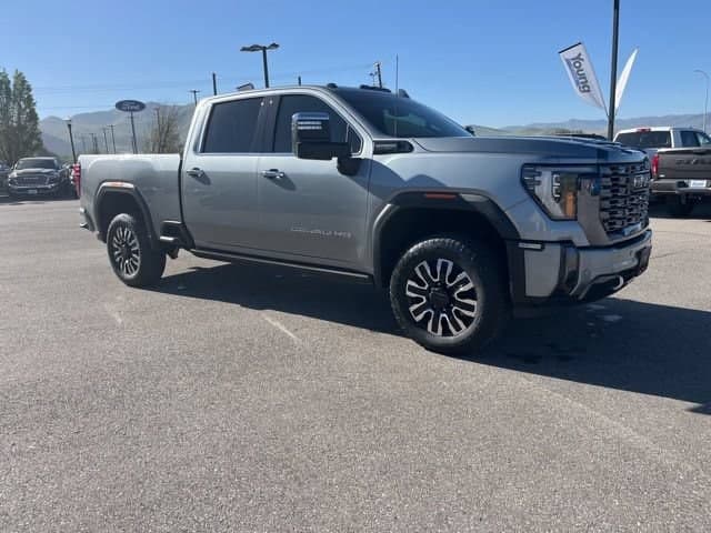 2024 GMC Sierra 3500 HD Denali Ultimate — photo 1 of 28