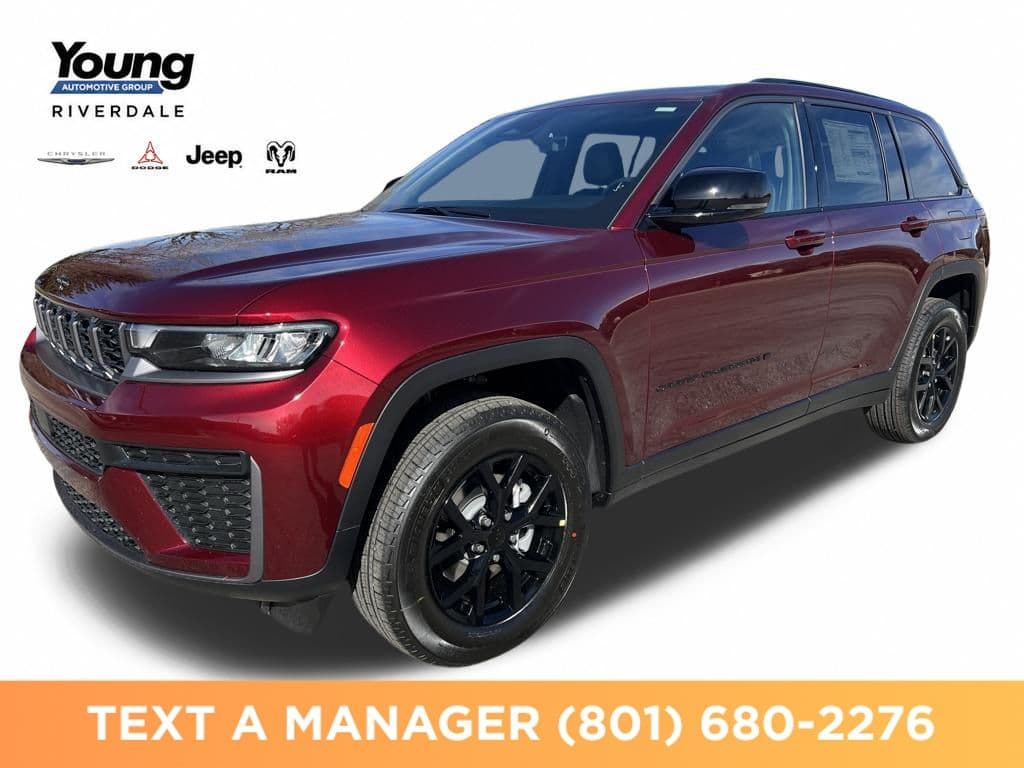 2026 Jeep Grand Cherokee LAREDO ALTITUDE 4X4 — photo 1 of 44