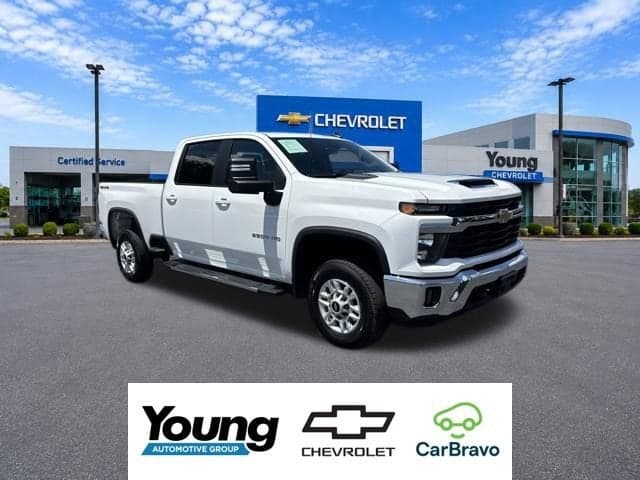 2025 Chevrolet Silverado 2500 HD LT — photo 1 of 30