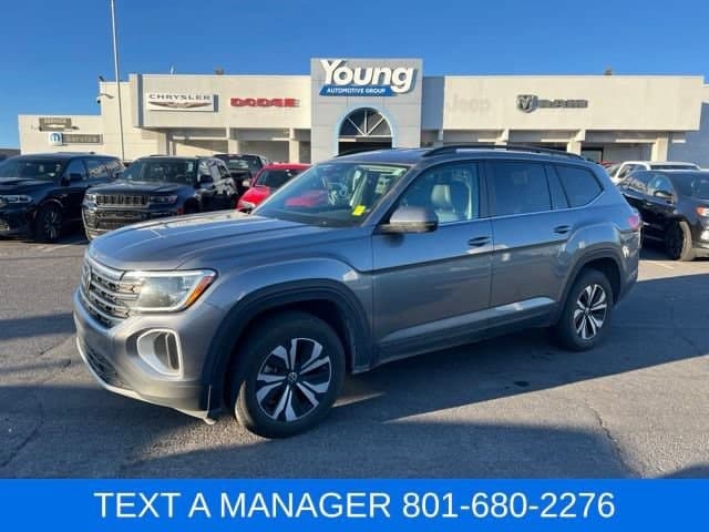 2024 Volkswagen Atlas 2.0T SE — photo 1 of 32