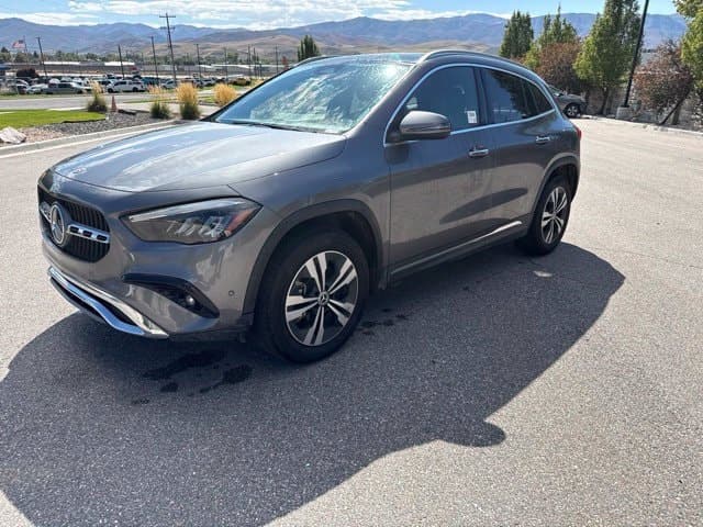 2025 Mercedes-Benz GLA GLA 250 — photo 1 of 30