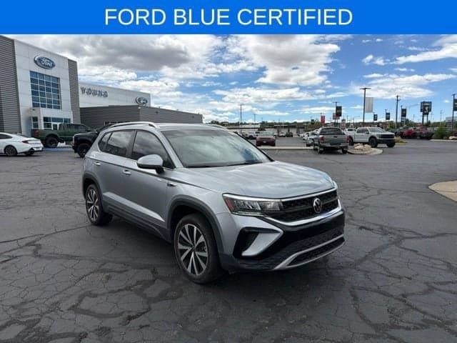 2022 Volkswagen Taos 1.5T SE — photo 1 of 31