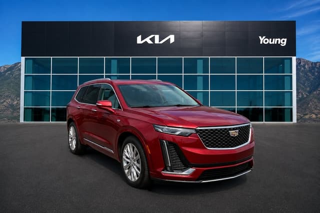 2021 Cadillac XT6 Premium Luxury — photo 1 of 7