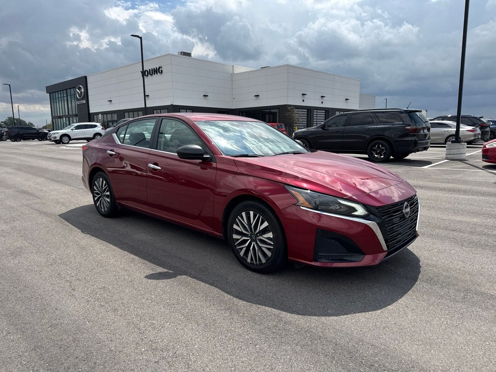 2024 Nissan Altima 2.5 SV — photo 1 of 24