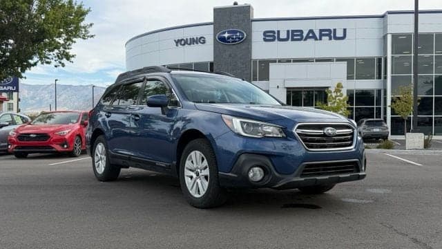 2019 Subaru Outback Premium — photo 1 of 22