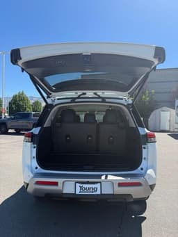 Extra Photo