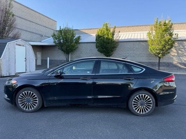 2017 Ford Fusion SE — photo 1 of 42