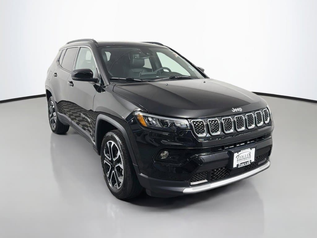 2024 Jeep Compass Limited — photo 1 of 32