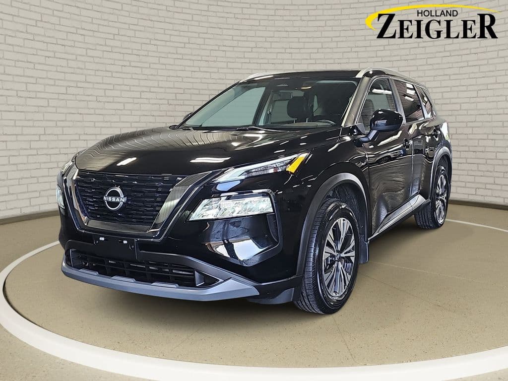 2023 Nissan Rogue SV — photo 1 of 37