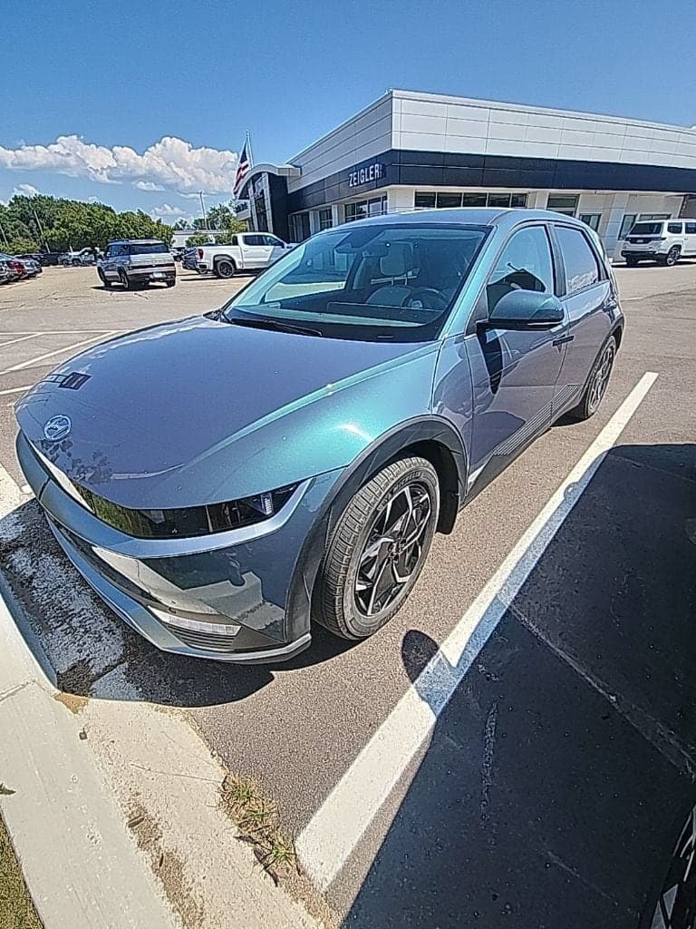 2023 Hyundai IONIQ 5 SEL — photo 1 of 10