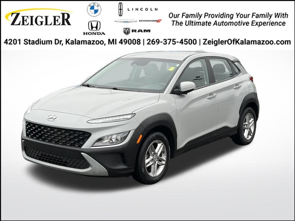 2022 Hyundai Kona SE — photo 1 of 35