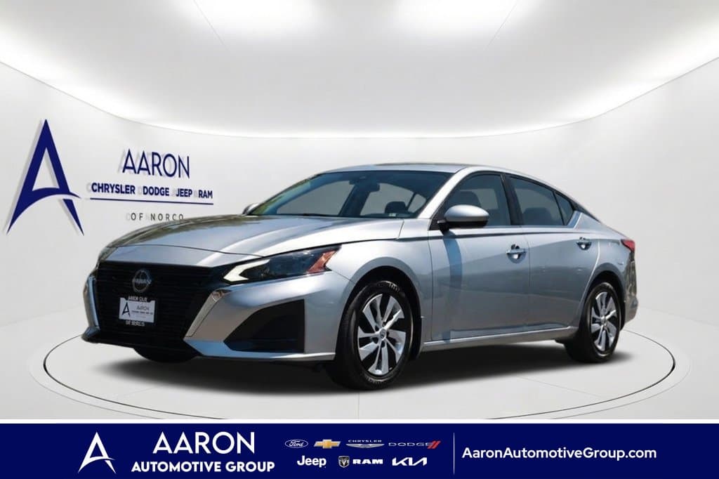 2023 Nissan Altima 2.5 S — photo 1 of 41