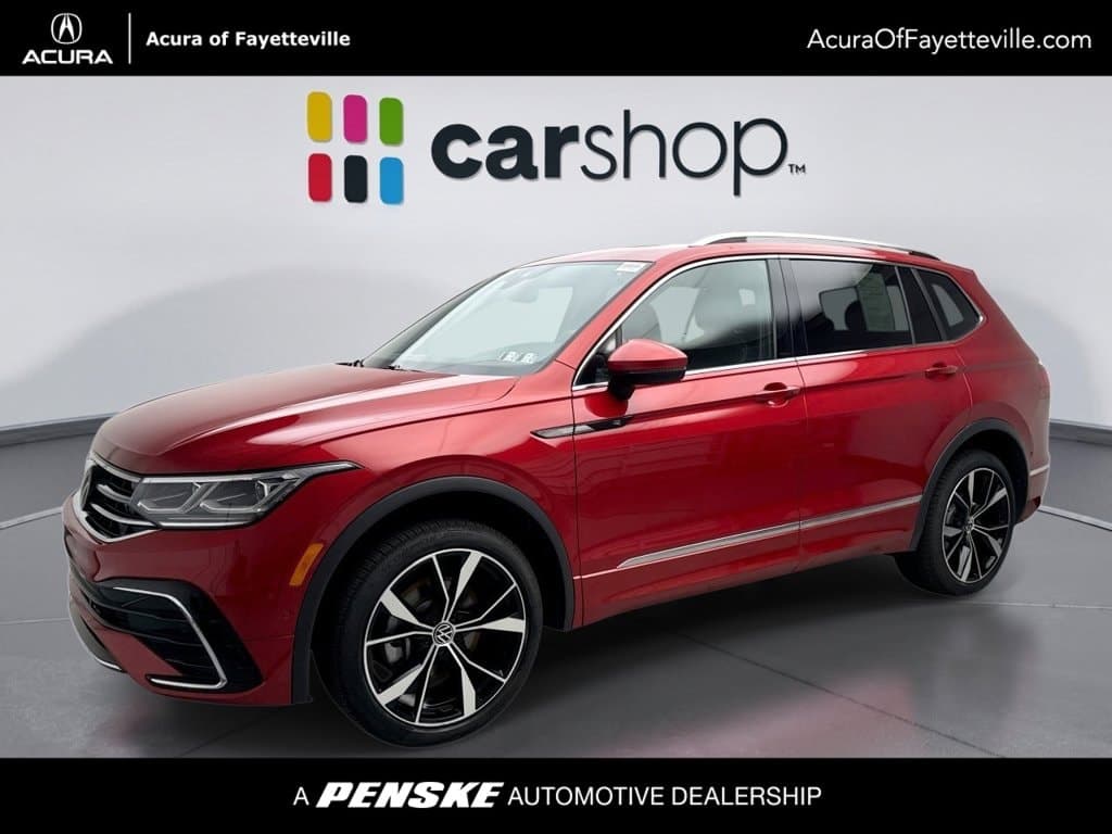 2024 Volkswagen Tiguan Base — photo 1 of 24