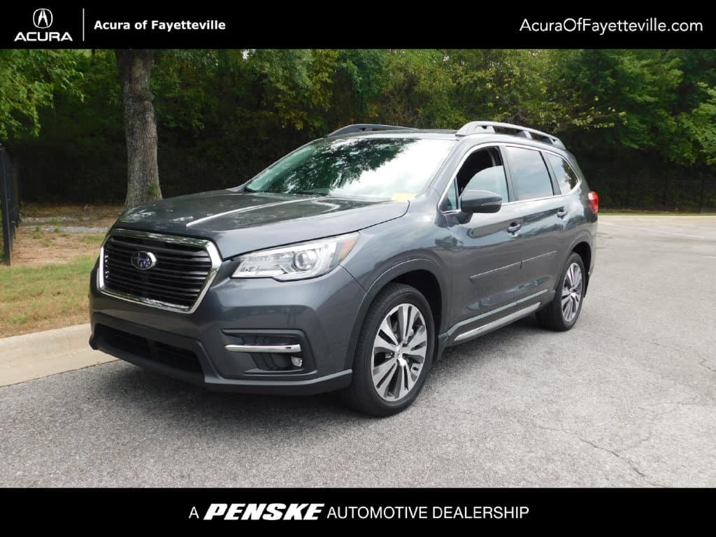 2020 Subaru Ascent Limited — photo 1 of 12