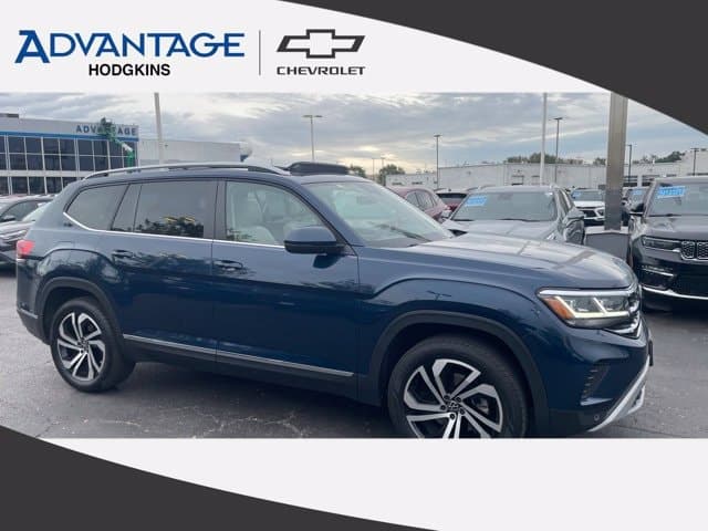2022 Volkswagen Atlas 2.0T SEL — photo 1 of 18