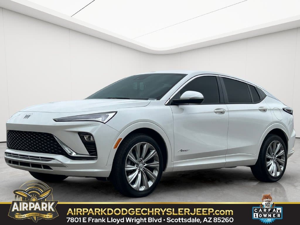 2024 Buick Envista Avenir — photo 1 of 29
