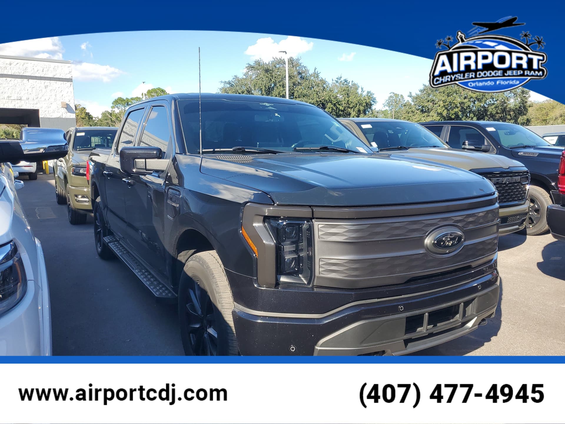 2023 Ford F-150 Lightning Base — photo 1 of 6