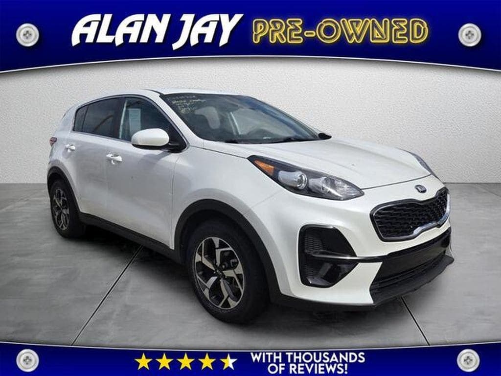 2022 Kia Sportage LX — photo 1 of 6