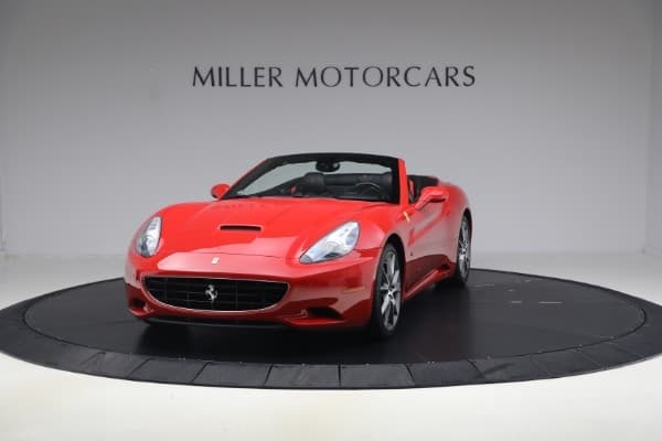 2014 Ferrari California Base — photo 1 of 38