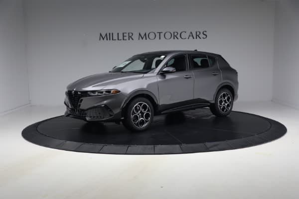 2026 Alfa Romeo Tonale Sprint — photo 1 of 33